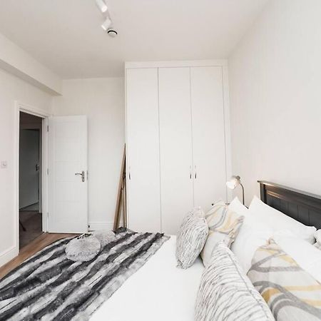 Newly Renovated Modern 4 Bed 3 Bath Apartment London Kültér fotó