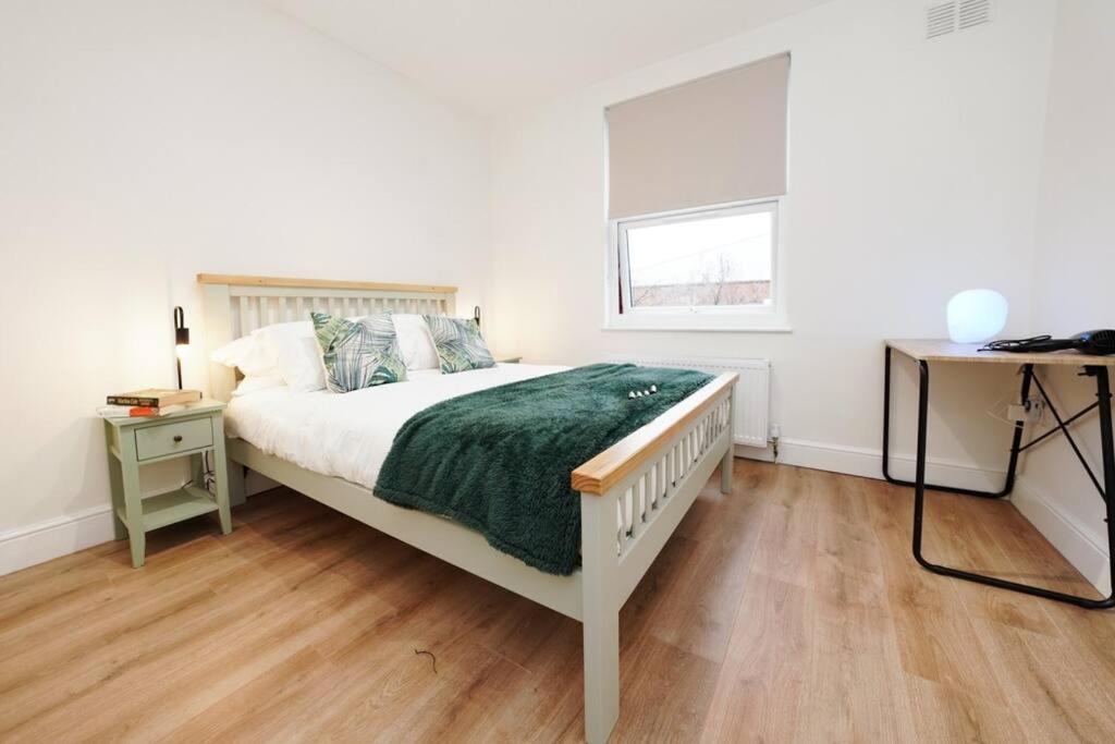 Newly Renovated Modern 4 Bed 3 Bath Apartment London Kültér fotó