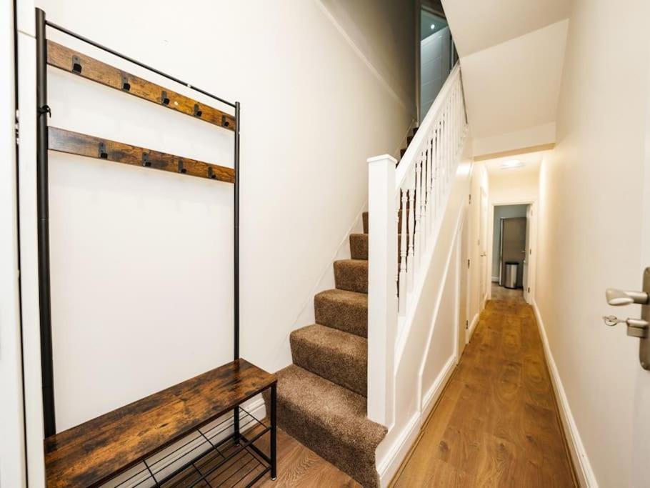 Newly Renovated Modern 4 Bed 3 Bath Apartment London Kültér fotó
