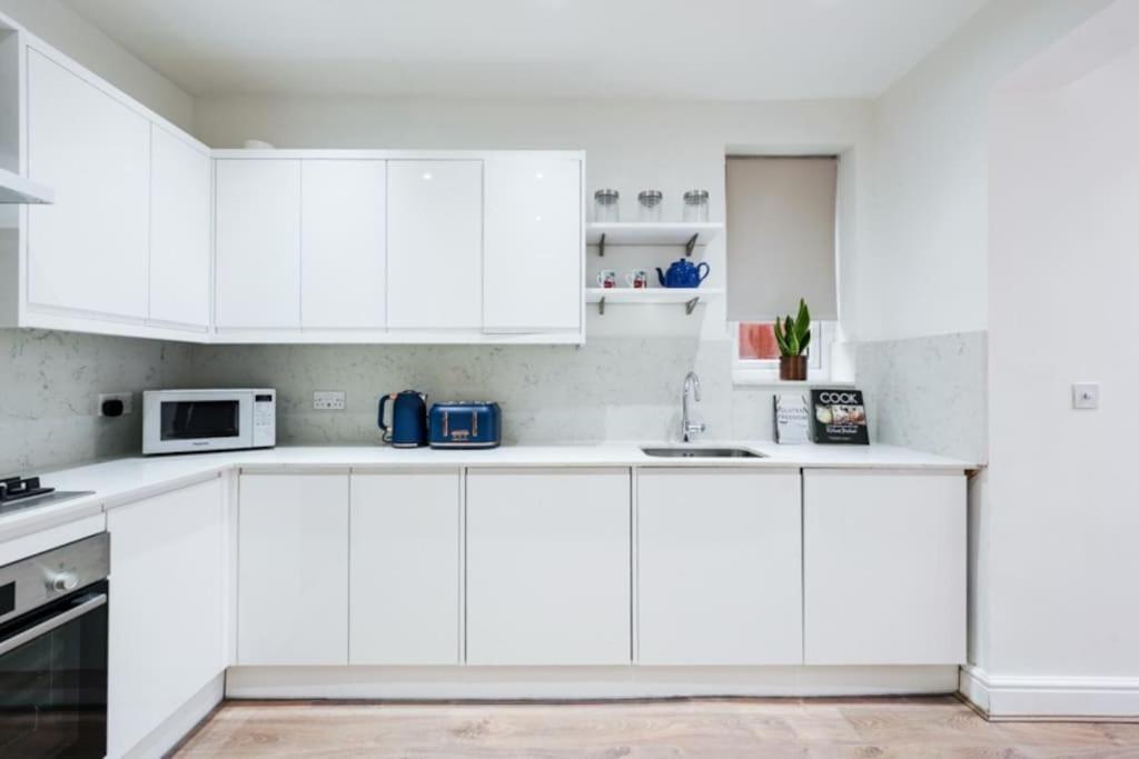 Newly Renovated Modern 4 Bed 3 Bath Apartment London Kültér fotó